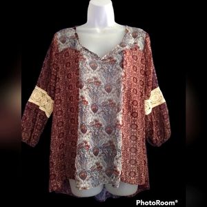 NWOT SUN & SHADOW BOHO HI-LO HEM V-NECK BLOUSE/TOP-MEDIUM